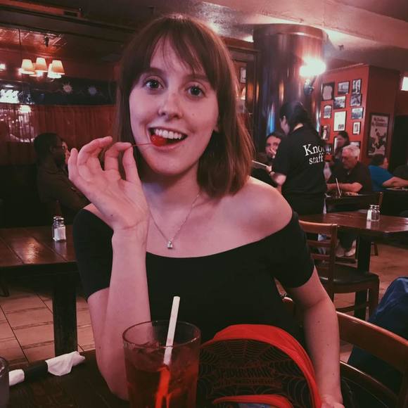 Meet your Posher, Danielle - Picture 1 of 1